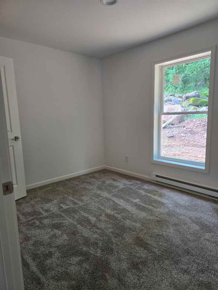 41 Hull Dr - Photo 7 of 18