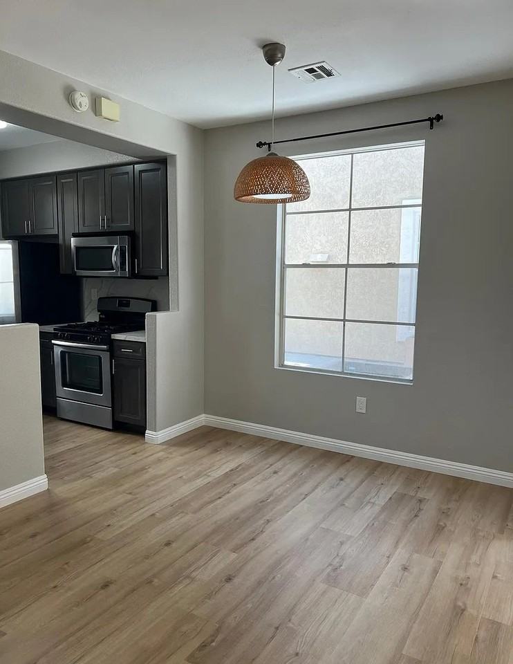 8668 New Salem St #3A - Photo 4 of 11