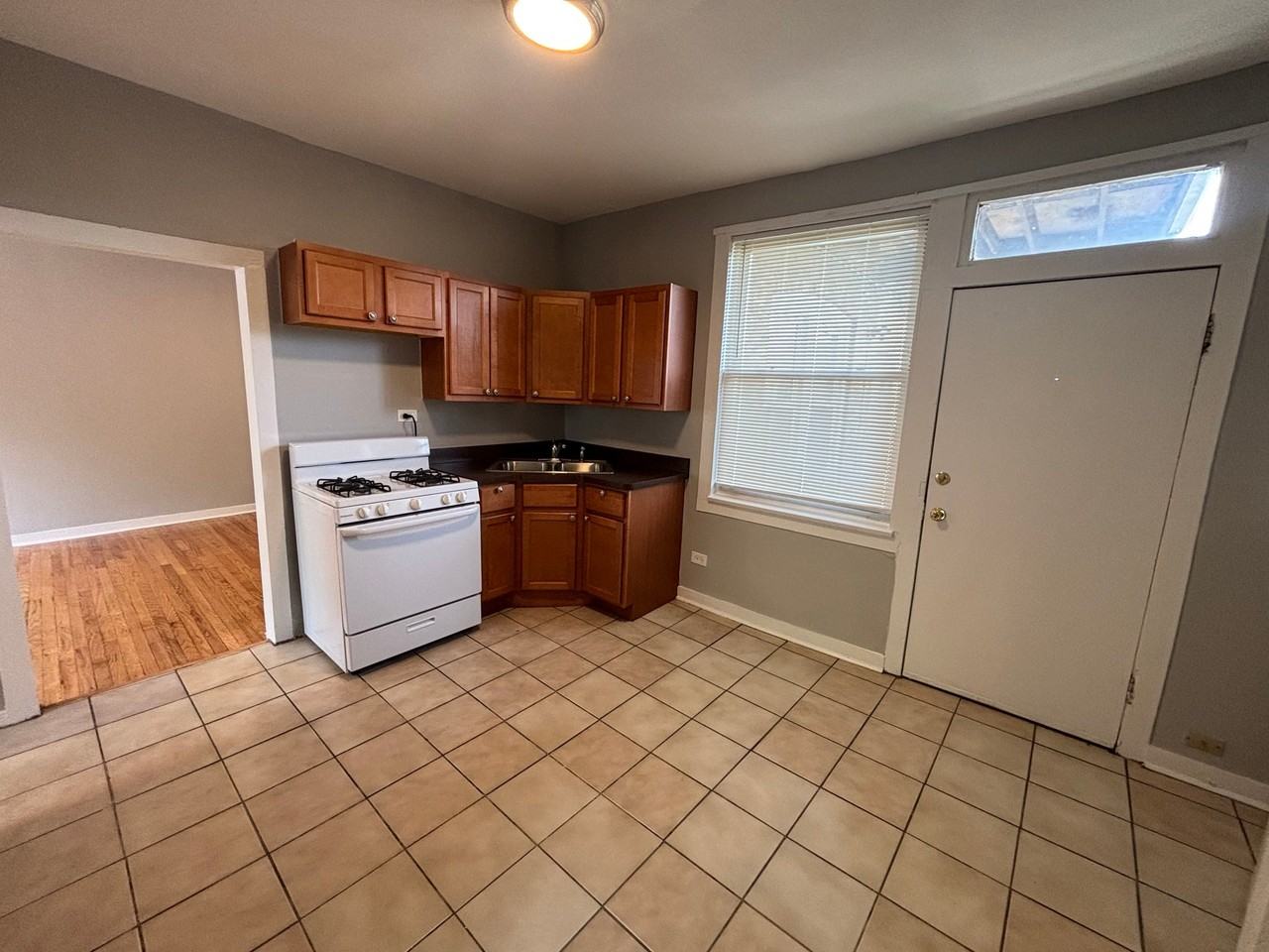 3357 W 63rd Pl #3359-2F - Photo 2 of 8