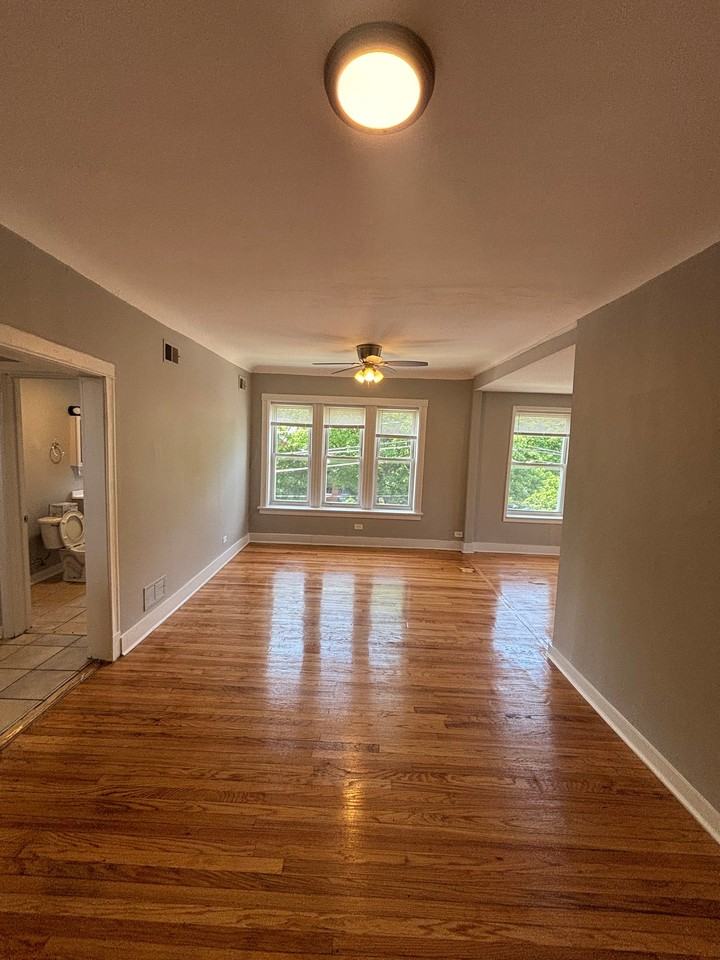 3357 W 63rd Pl #3359-2F - Photo 5 of 8