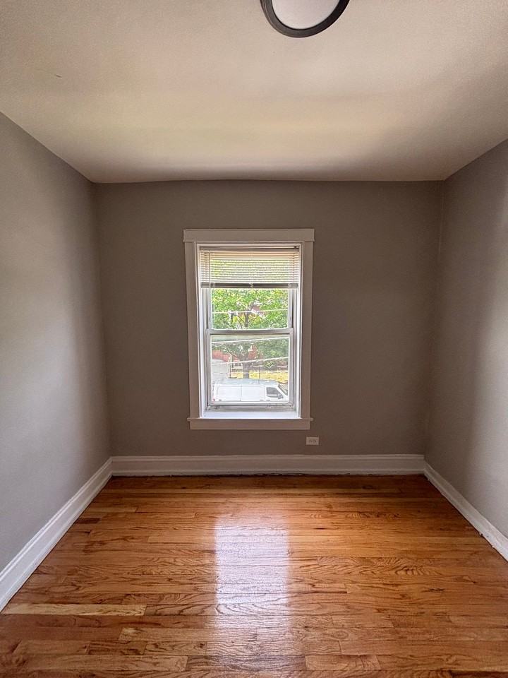3357 W 63rd Pl #3359-2F - Photo 6 of 8