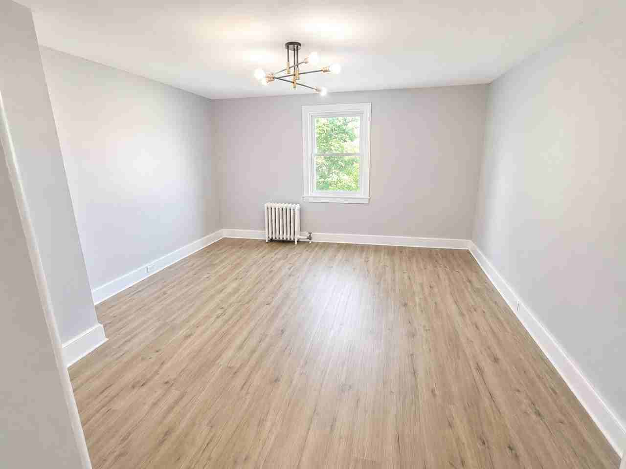 117 4th Ave #3 - Photo 2 of 5