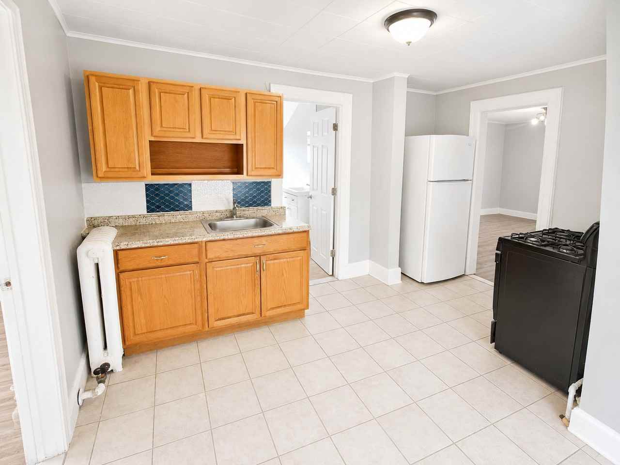 117 4th Ave #3 - Photo 3 of 5