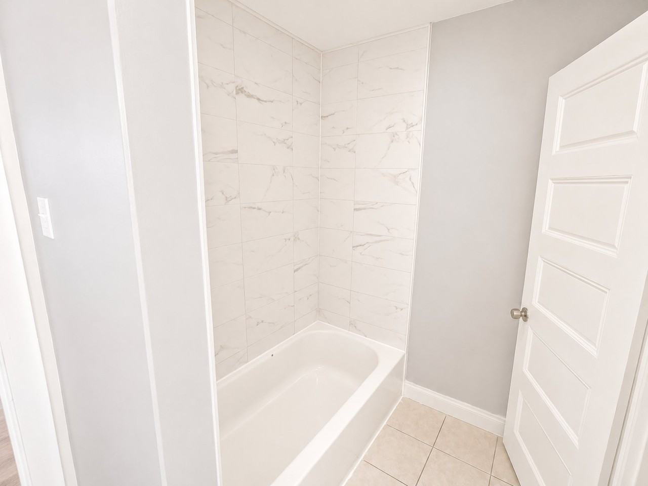 117 4th Ave #3 - Photo 4 of 5