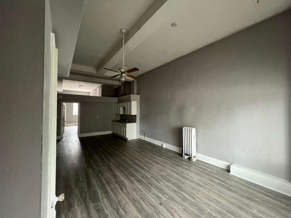 14628 Lake Shore Blvd #14628 - Photo 5 of 11