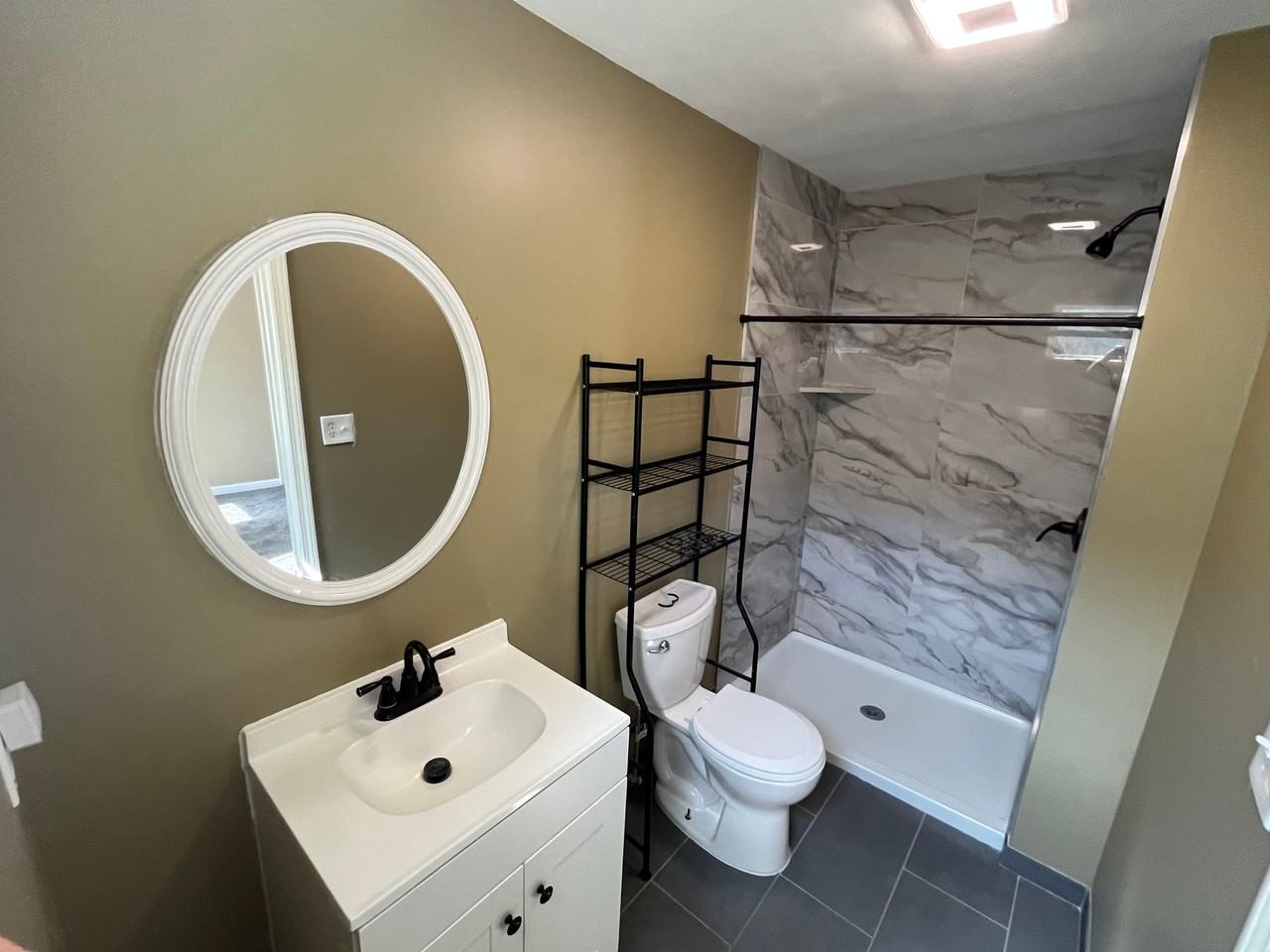 2613 N 11th St - Photo 4 of 10