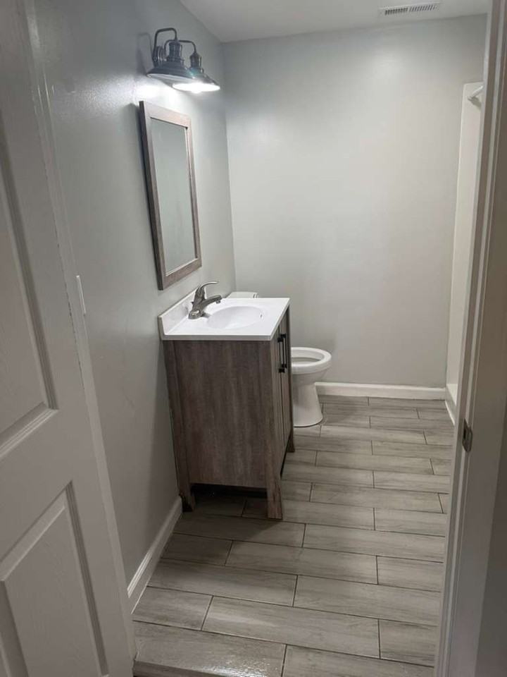 624 Washington Street, Unit 7 - Photo 6 of 10
