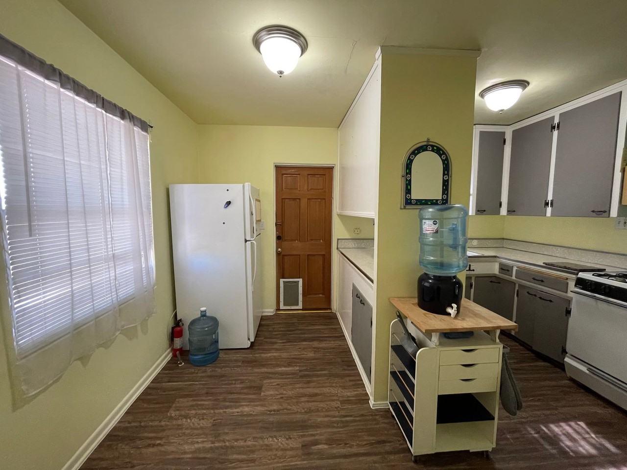 1419 E Adams St - Photo 6 of 14