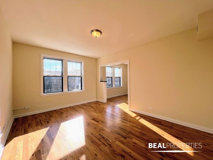 347 Park Pl - Photo 2 of 10