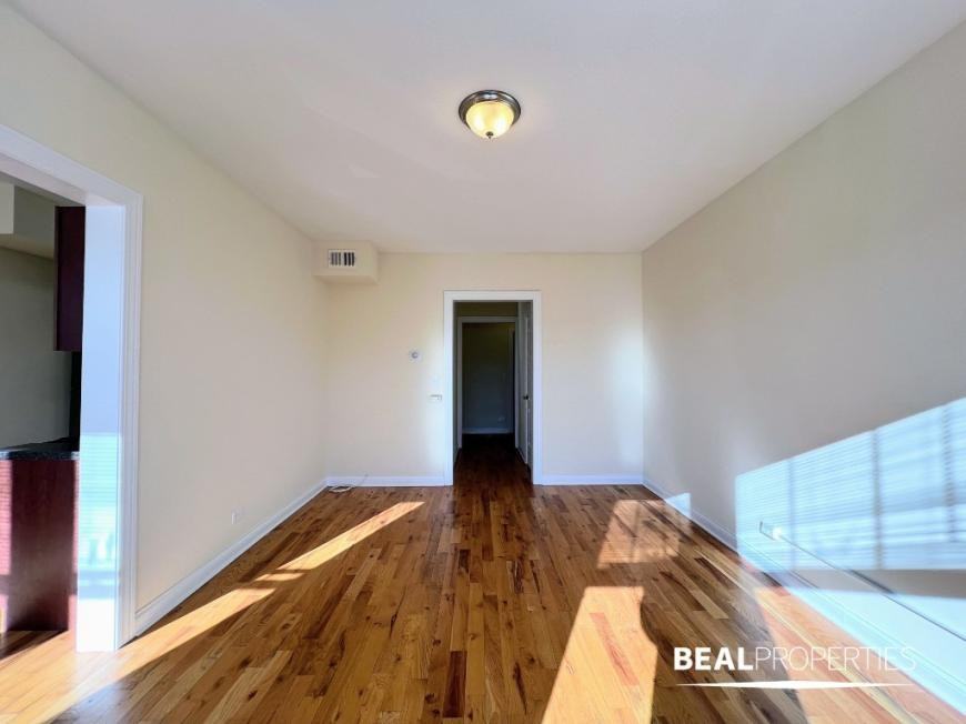 347 Park Pl - Photo 3 of 10