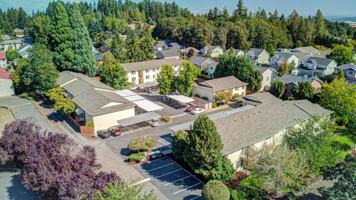 featured image of 1291 Boone Rd Se