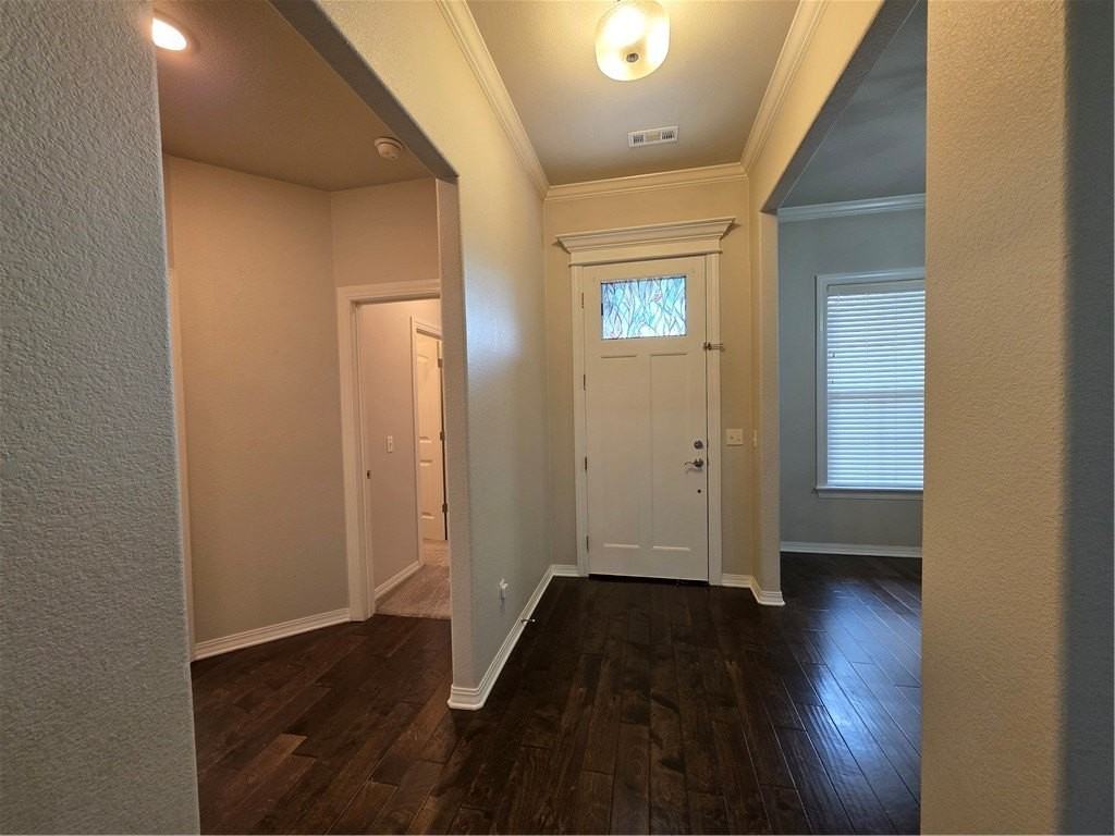 751 Bob Glen Cir - Photo 2 of 36