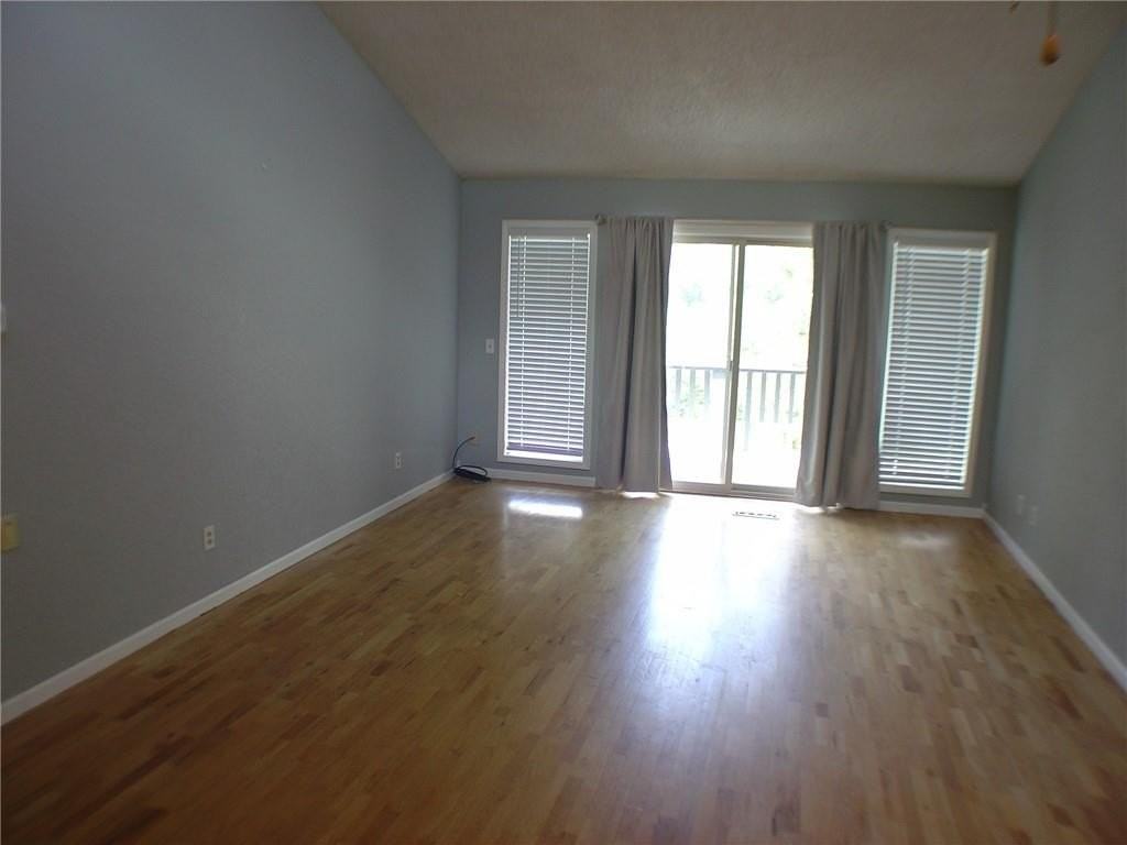 9 Connie Ln - Photo 5 of 17