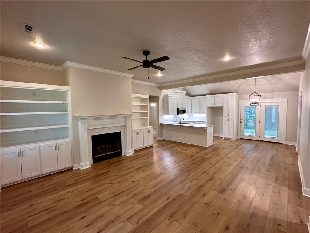 2137 E Stanwyk Dr - Photo 5 of 20