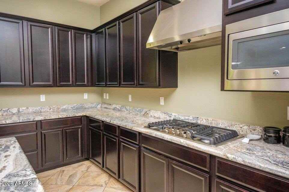 3498 E Patrick St - Photo 6 of 34