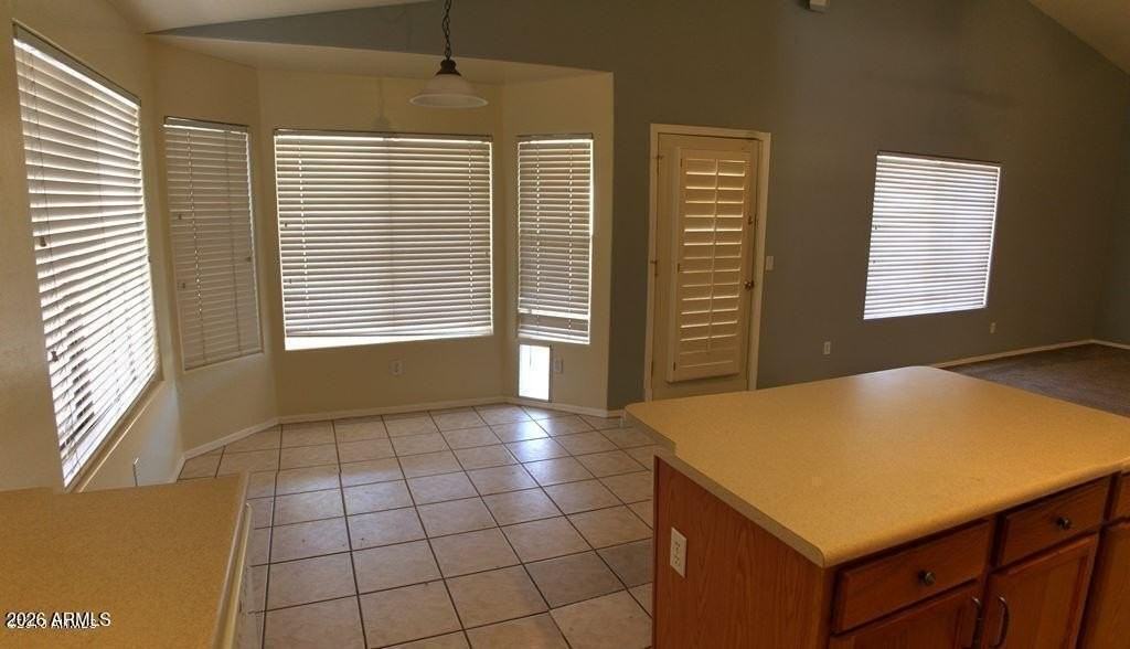12710 W Earll Dr - Photo 4 of 22