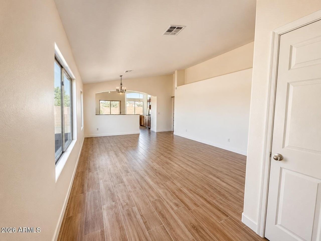 5256 W Pleasant Ln - Photo 3 of 19