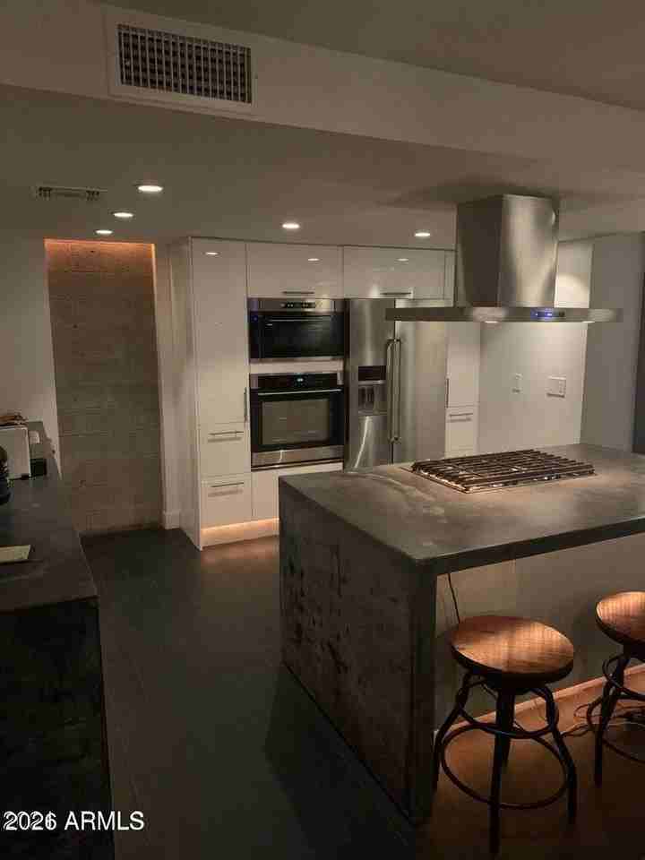 3805 N 28th St - Photo 6 of 17