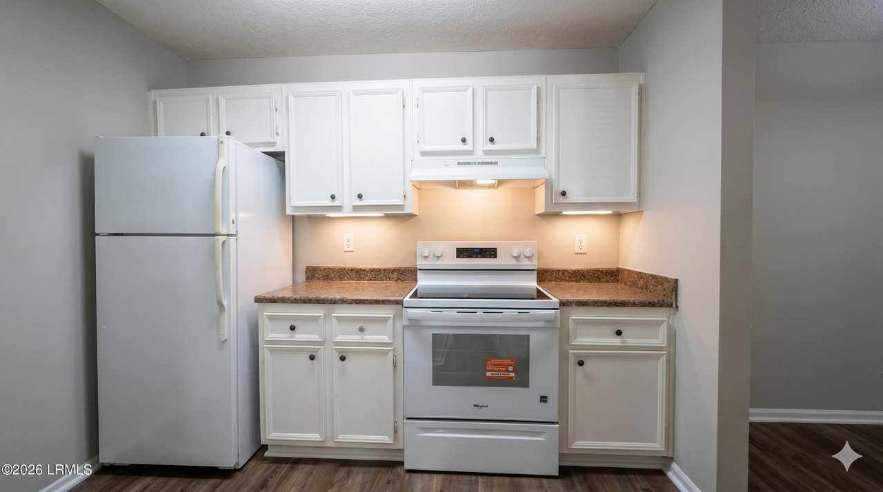50 Pebble Beach Cv #H113 - Photo 6 of 26