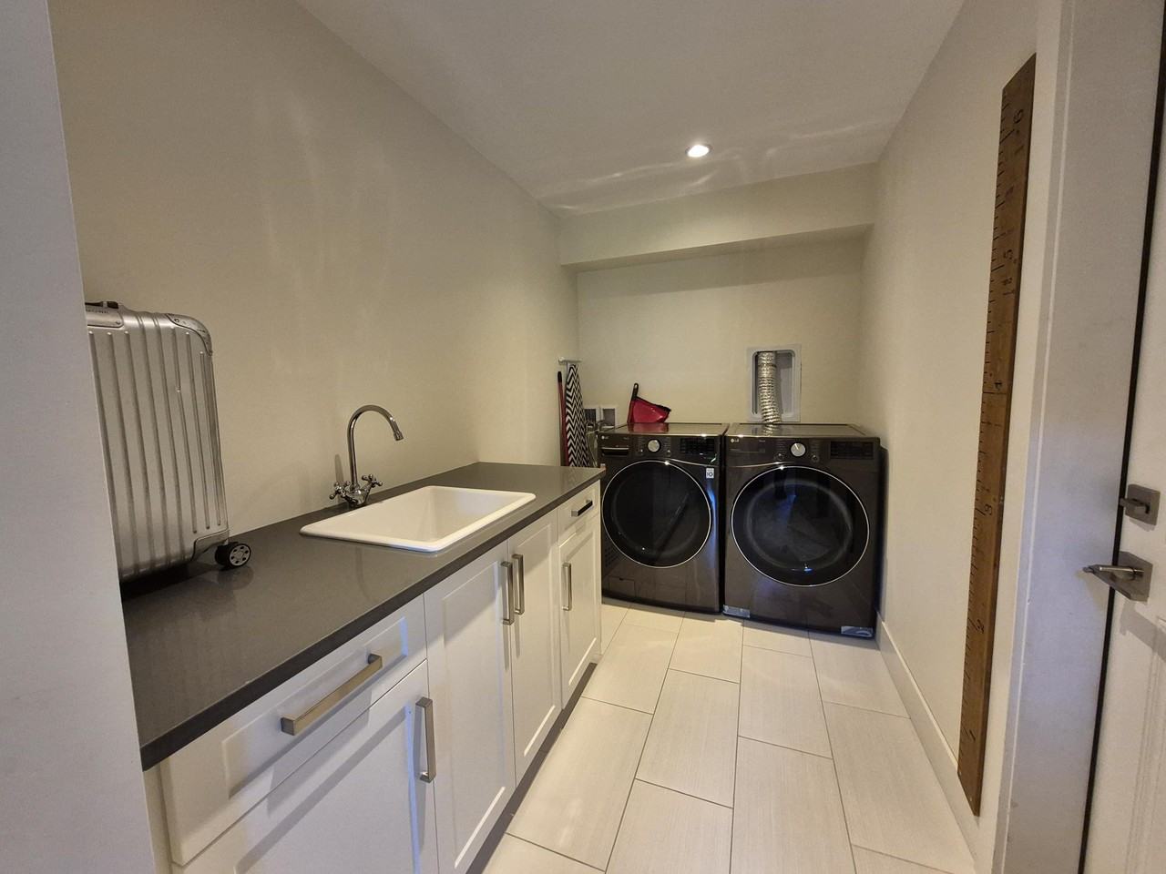 1241 Rockhampton Close #MAIN - Photo 5 of 26