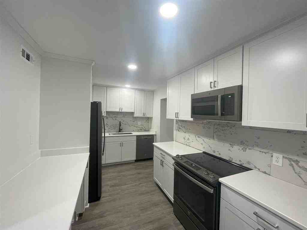 4967 Kimball Ave #1 - Photo 5 of 15