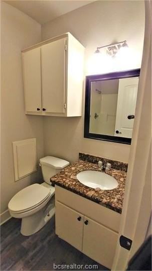 1009 Fairview Ave - Photo 6 of 14