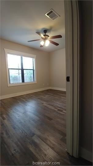 1009 Fairview Ave - Photo 7 of 14