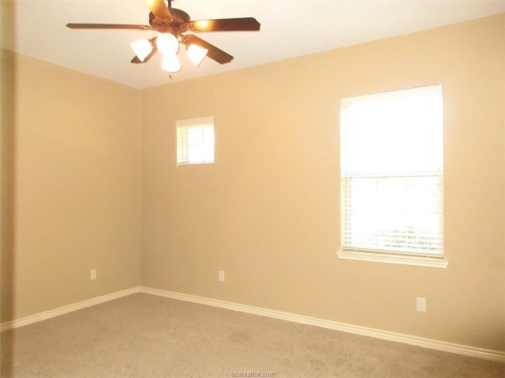 2907 Old Ironsides Dr - Photo 3 of 19