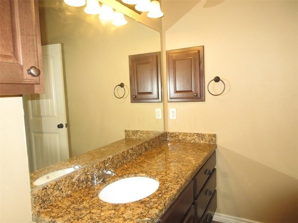 2907 Old Ironsides Dr - Photo 5 of 19