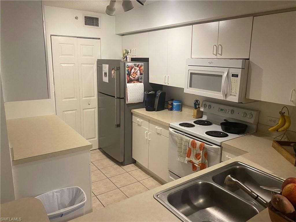 8940 Colonnades Ct E Apt 715 - Photo 2 of 11
