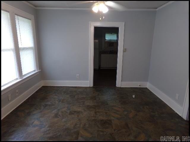 1024 Park Dr - Photo 5 of 14