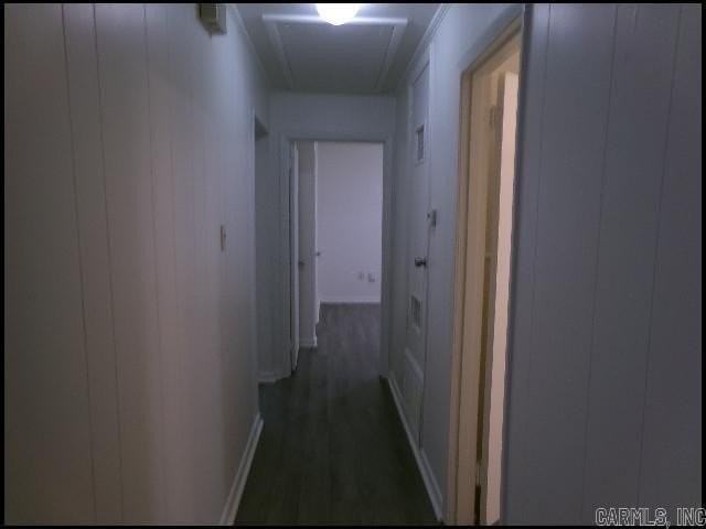 204 Dobbs St - Photo 6 of 18