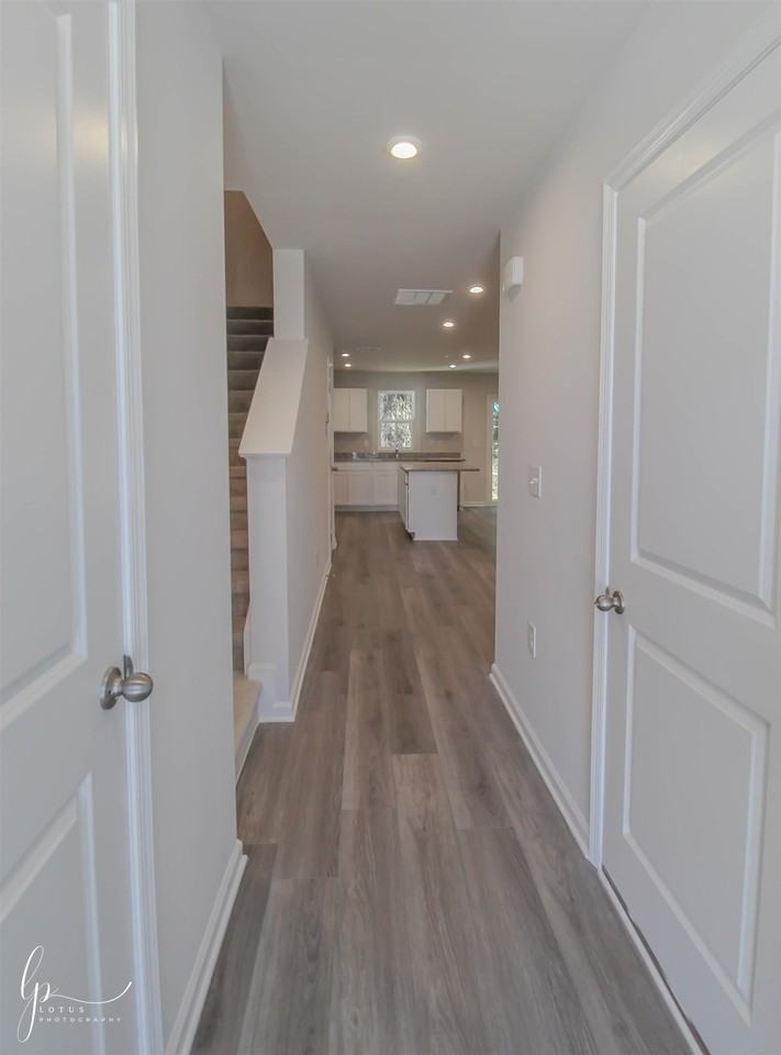 237 Christiana Ln #D - Photo 3 of 21