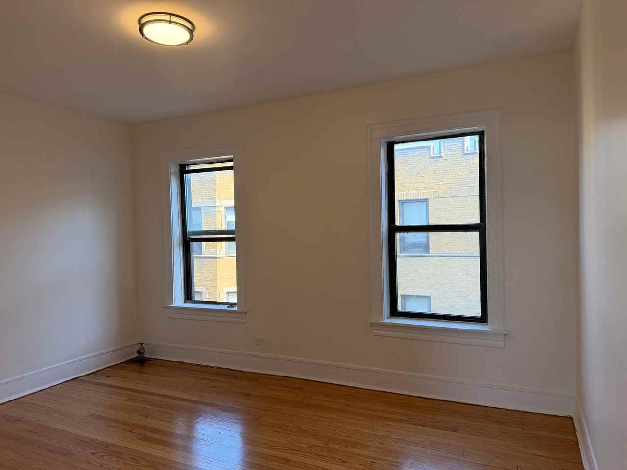 The Flats on Damen - Photo 5 of 5