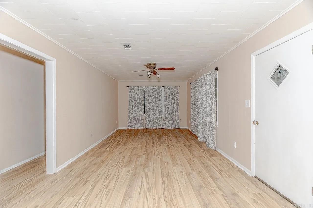 100 S 13th Ave #1 - Photo 5 of 11