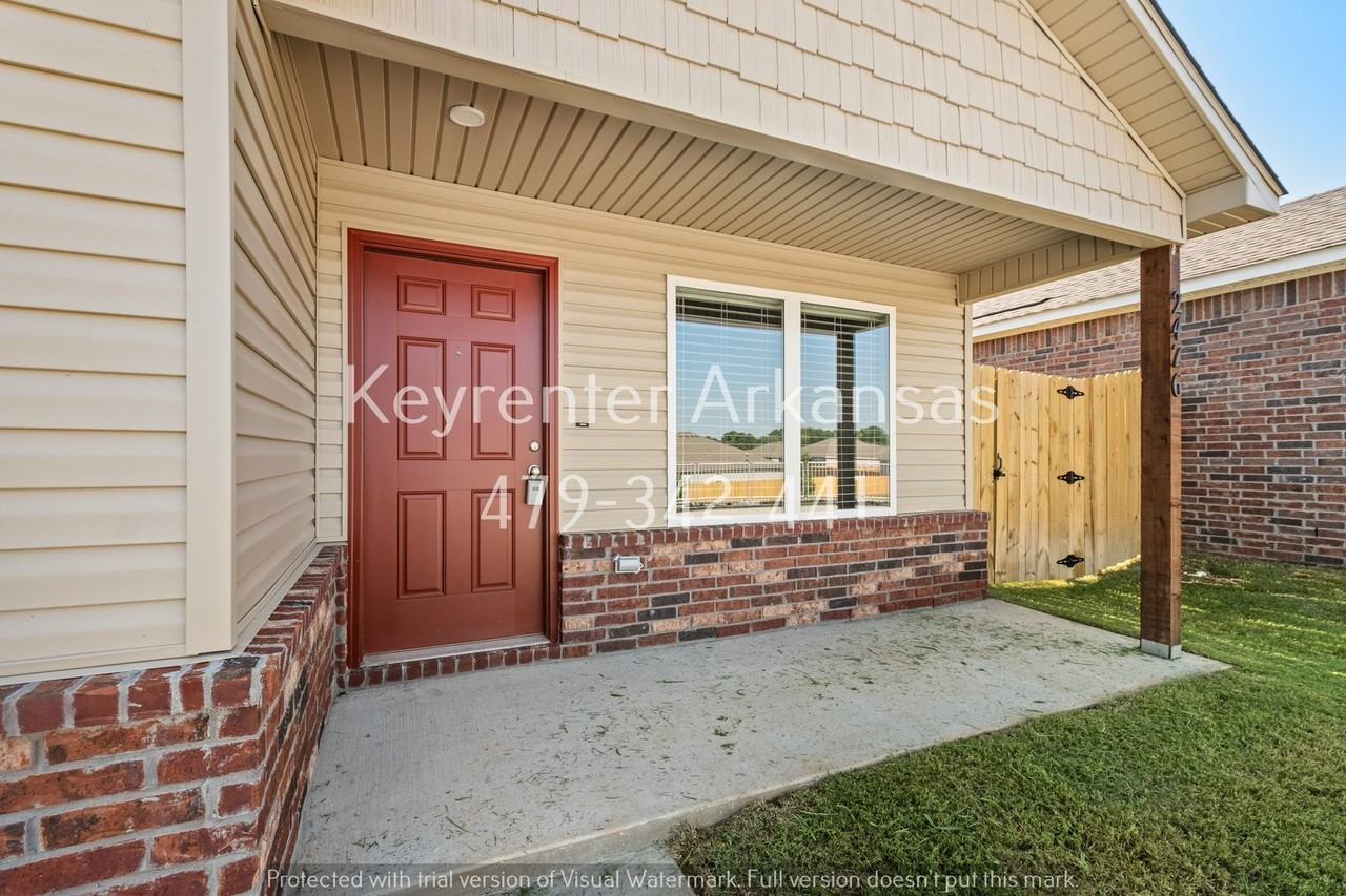 2476 N Raven Ln - Photo 4 of 29