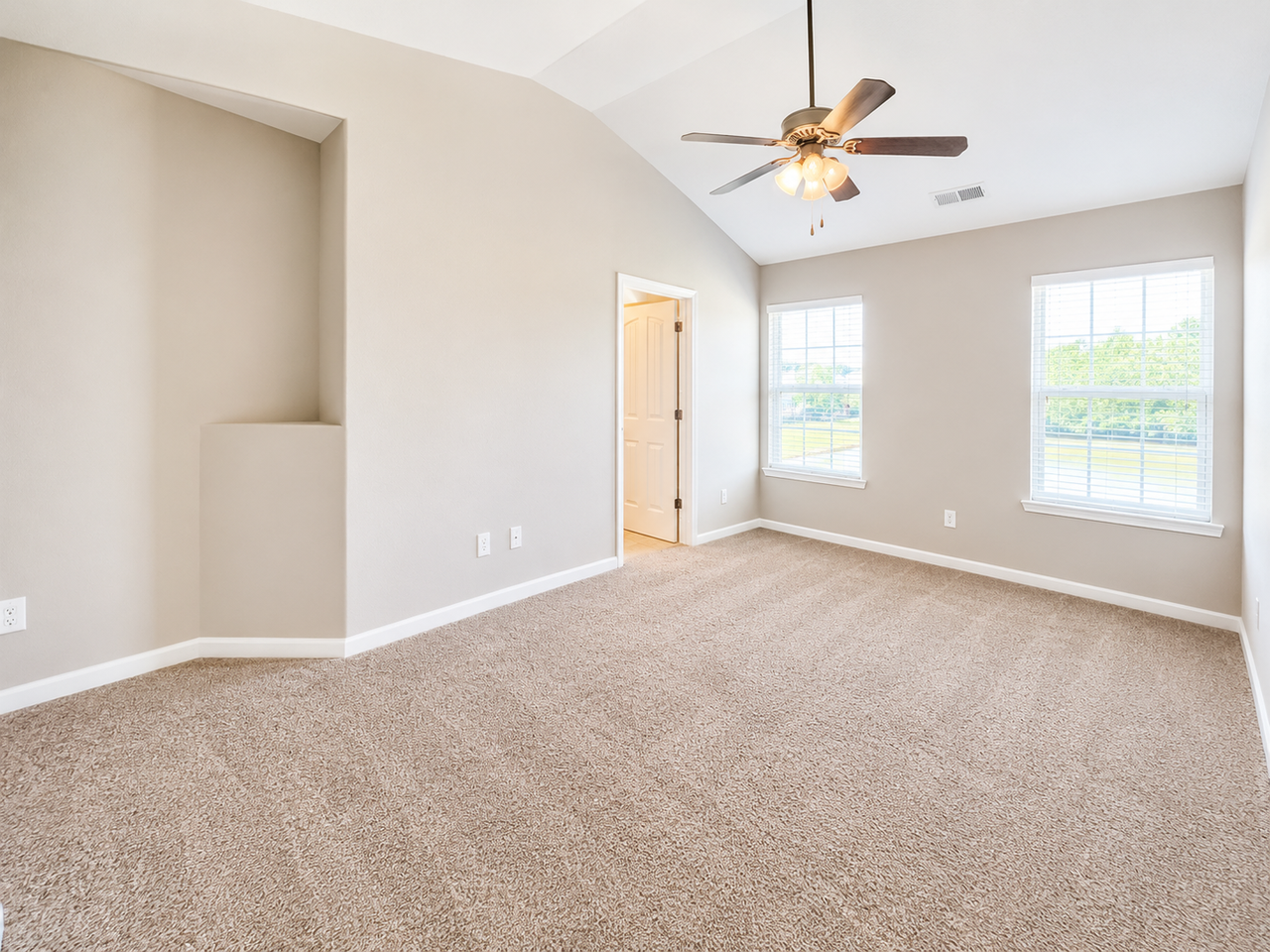 56 Winter Lake Cir - Photo 7 of 13