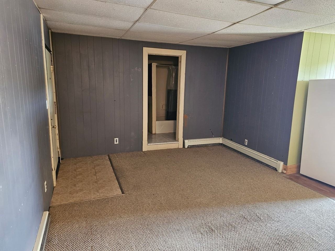 110 E Canda St - Photo 7 of 8