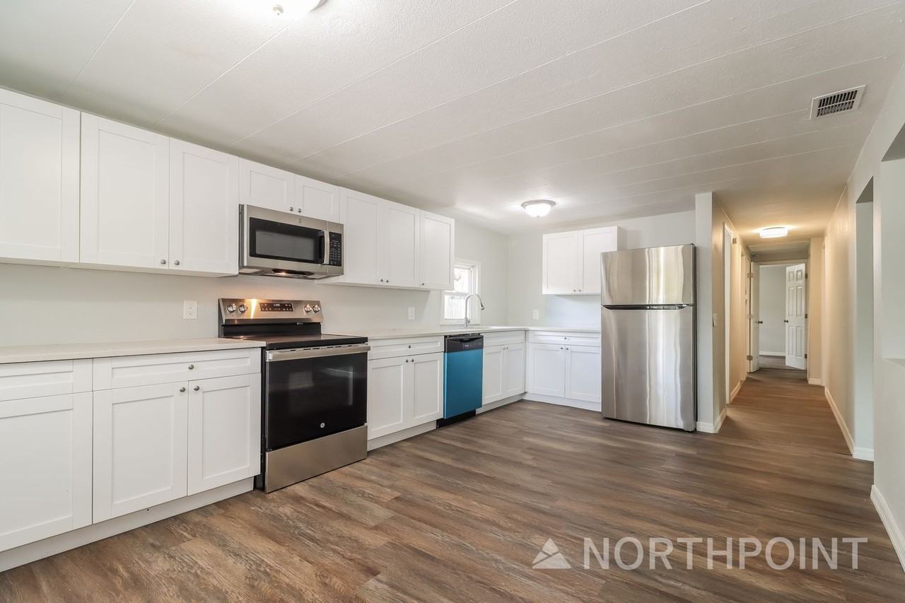 2510 38th St S - Photo 6 of 17