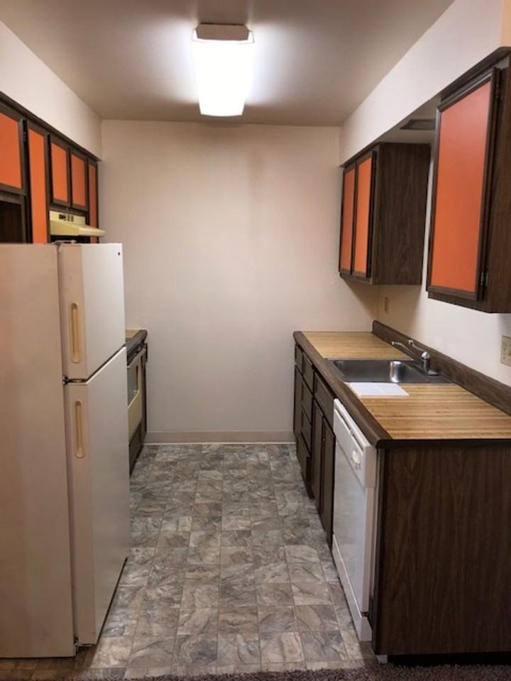 Monteclair - Photo 6 of 25
