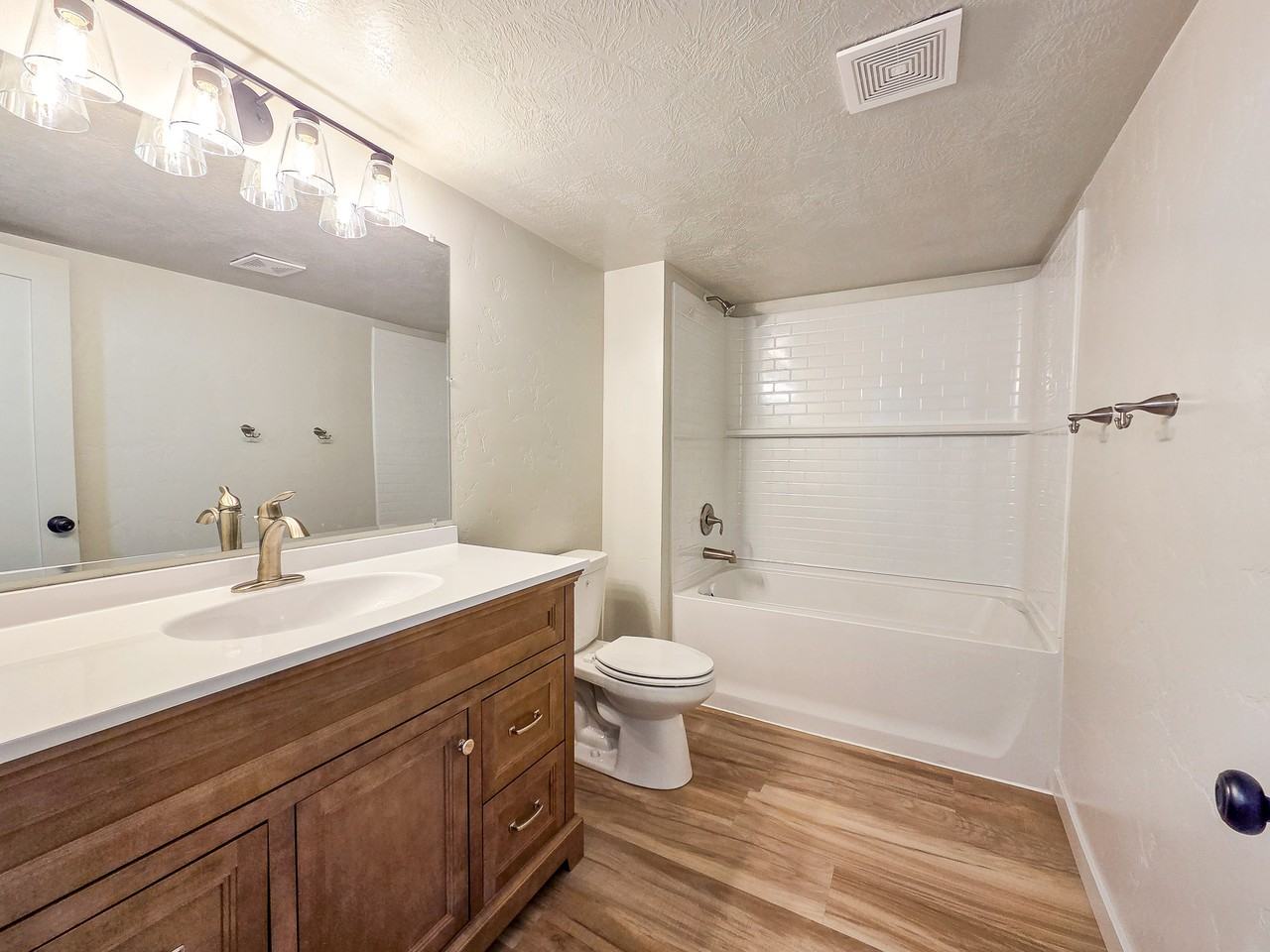 309 N Pennsylvania Ave #1 - Photo 4 of 9