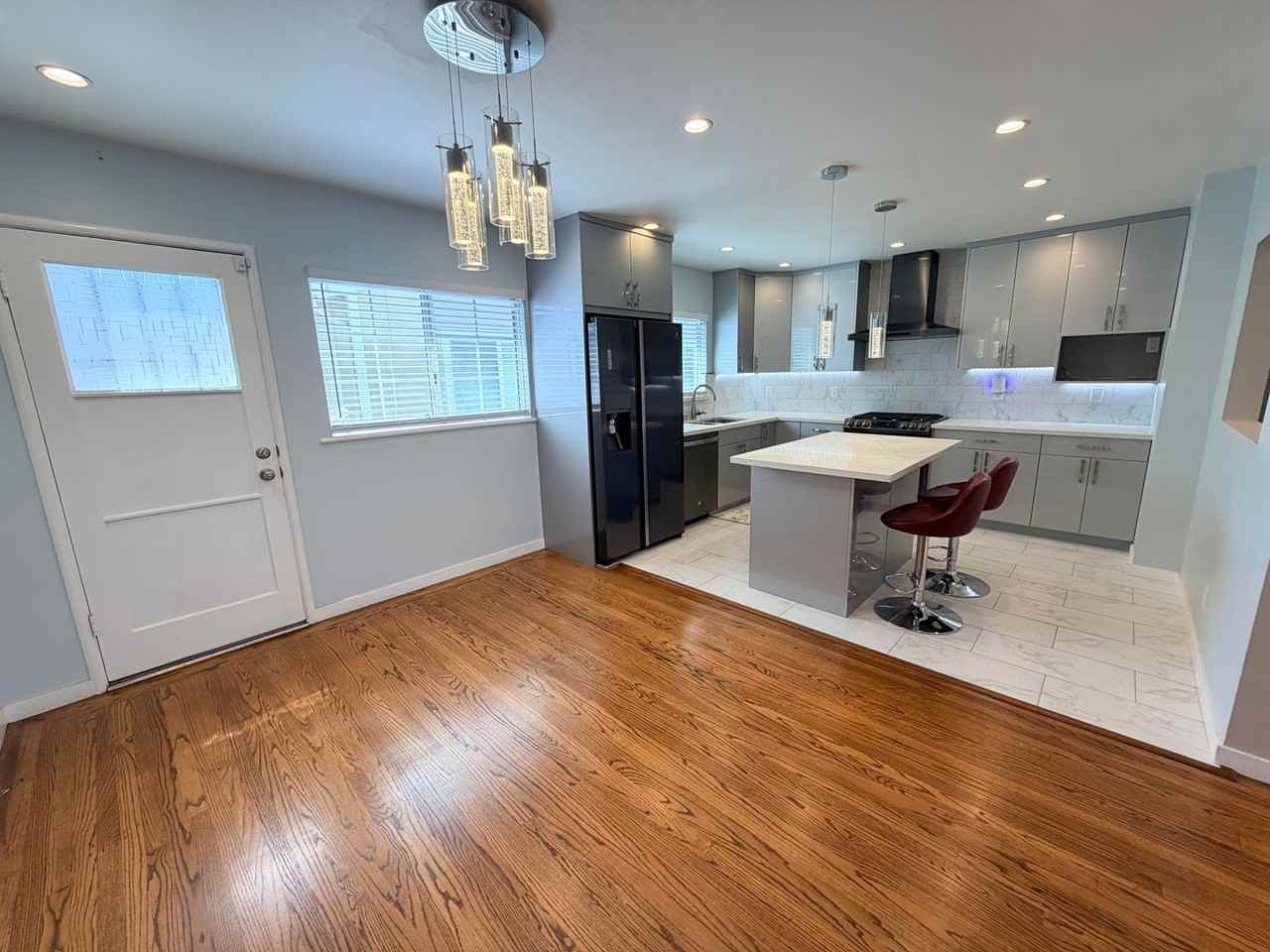 946 Hohener Ave - Photo 7 of 24