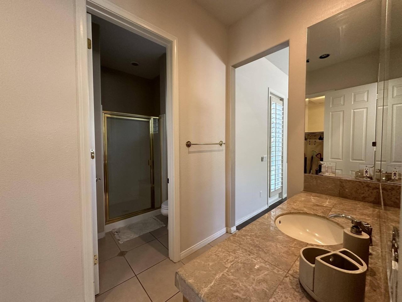 12 Buckingham Way - Photo 7 of 7