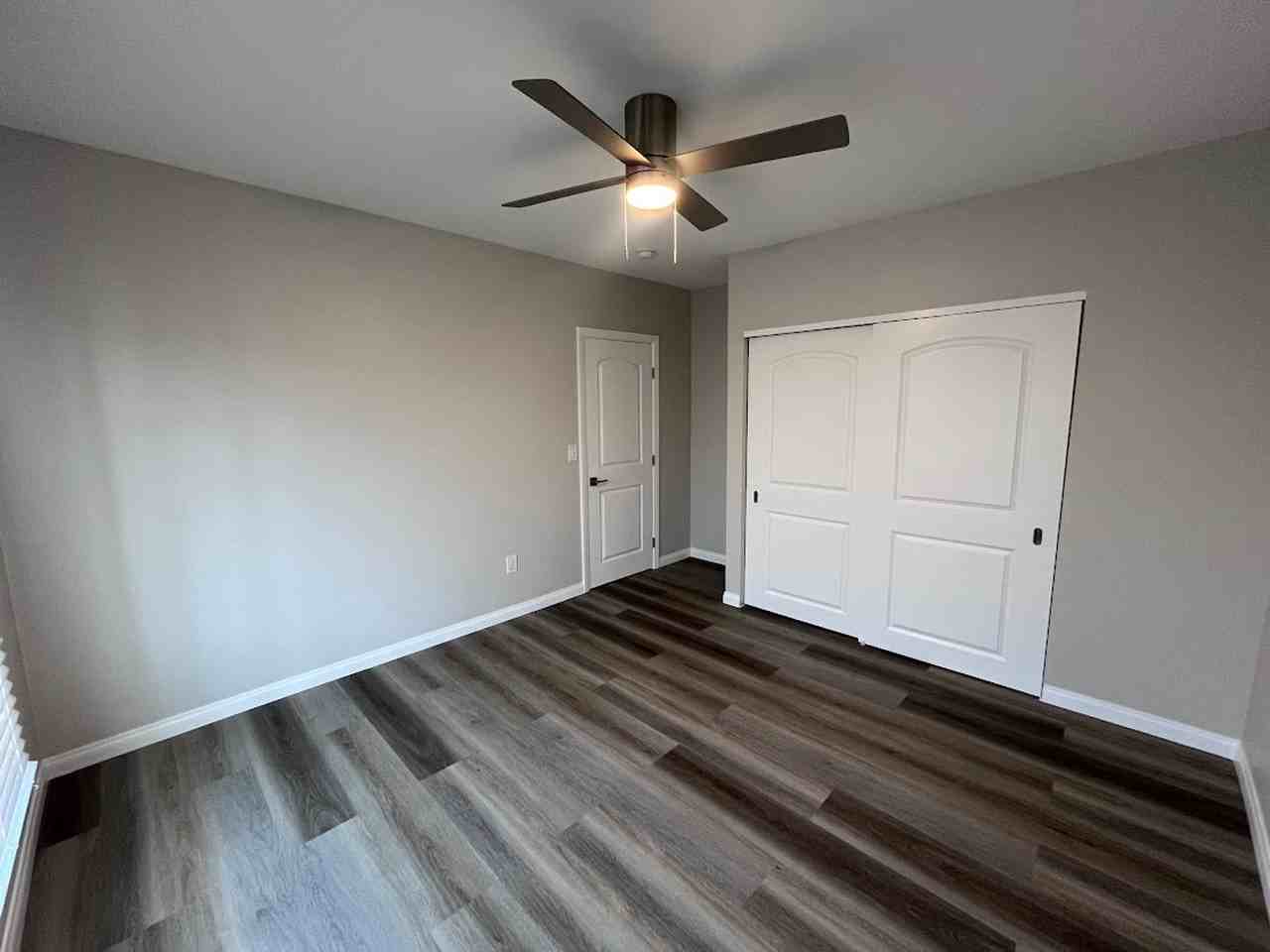 0022 BERRO FAMILY BUILDING - Photo 7 of 25
