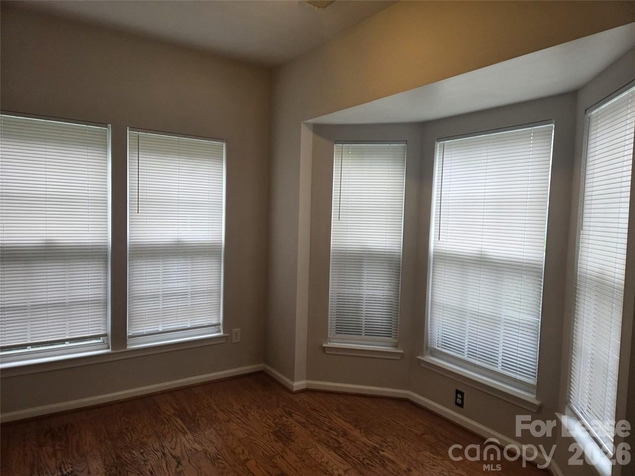 113 Kase Ct - Photo 3 of 25