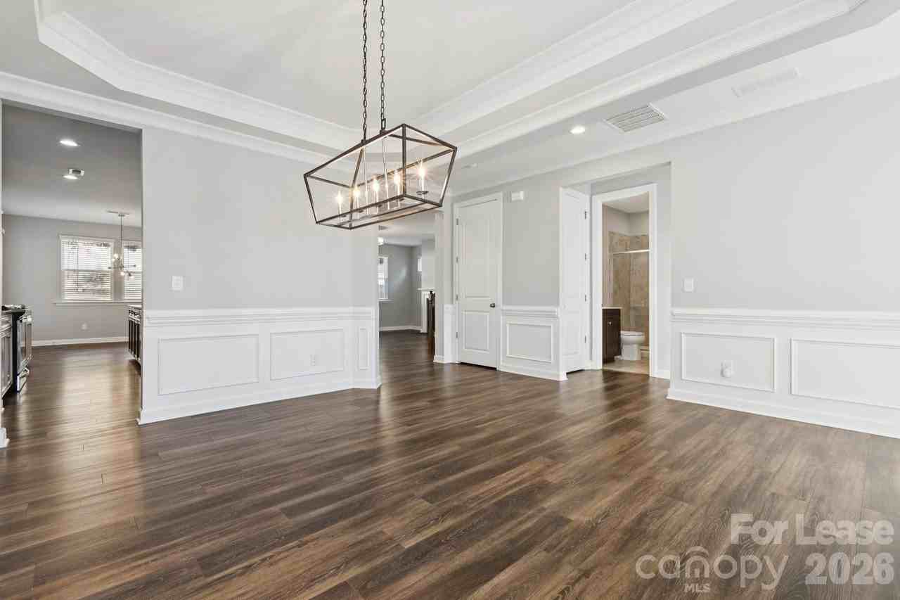 15311 Red Canoe Way - Photo 4 of 45