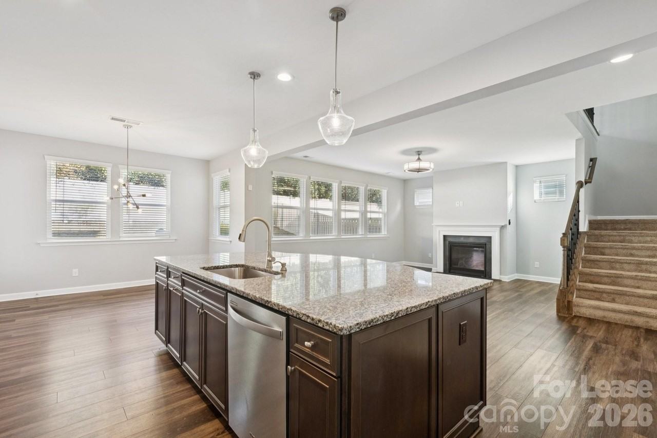 15311 Red Canoe Way - Photo 7 of 45