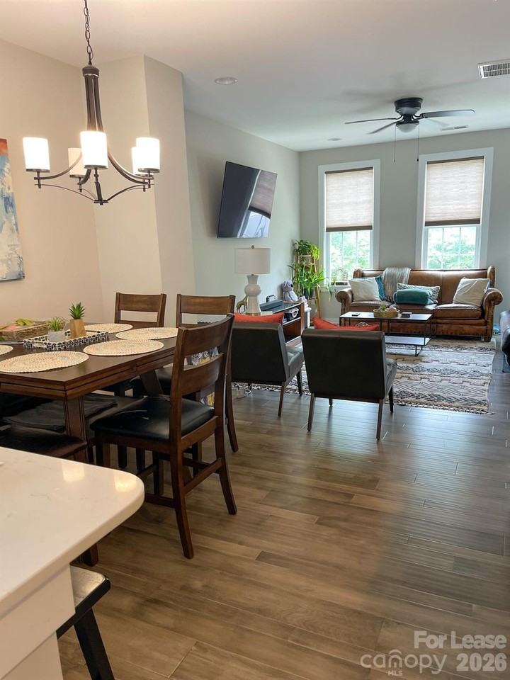 9428 Kings Parade Blvd - Photo 6 of 16