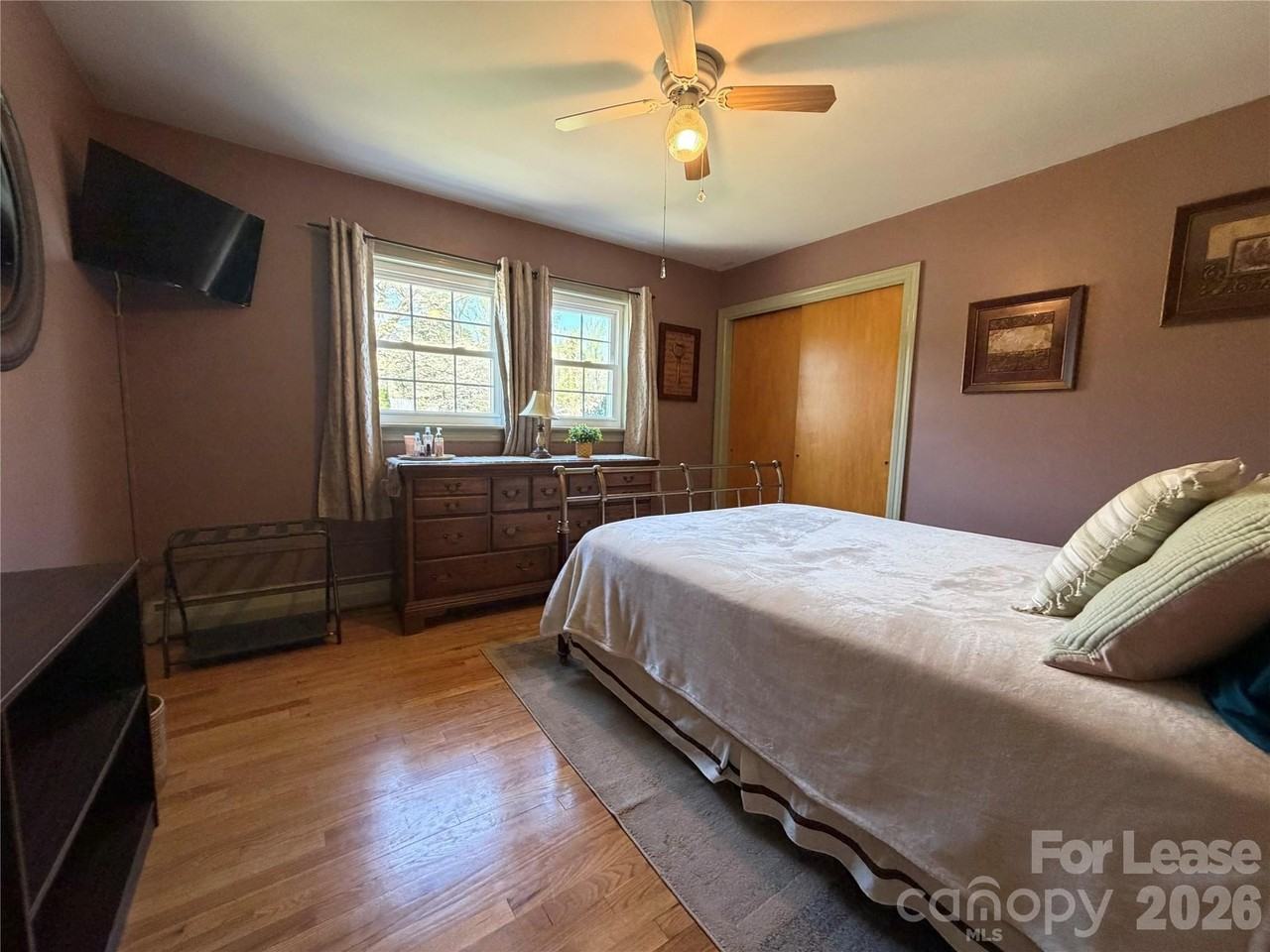 329 Malcolm Rd - Photo 4 of 12