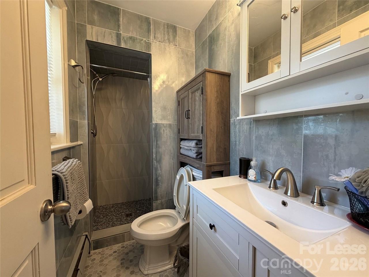 329 Malcolm Rd - Photo 7 of 12
